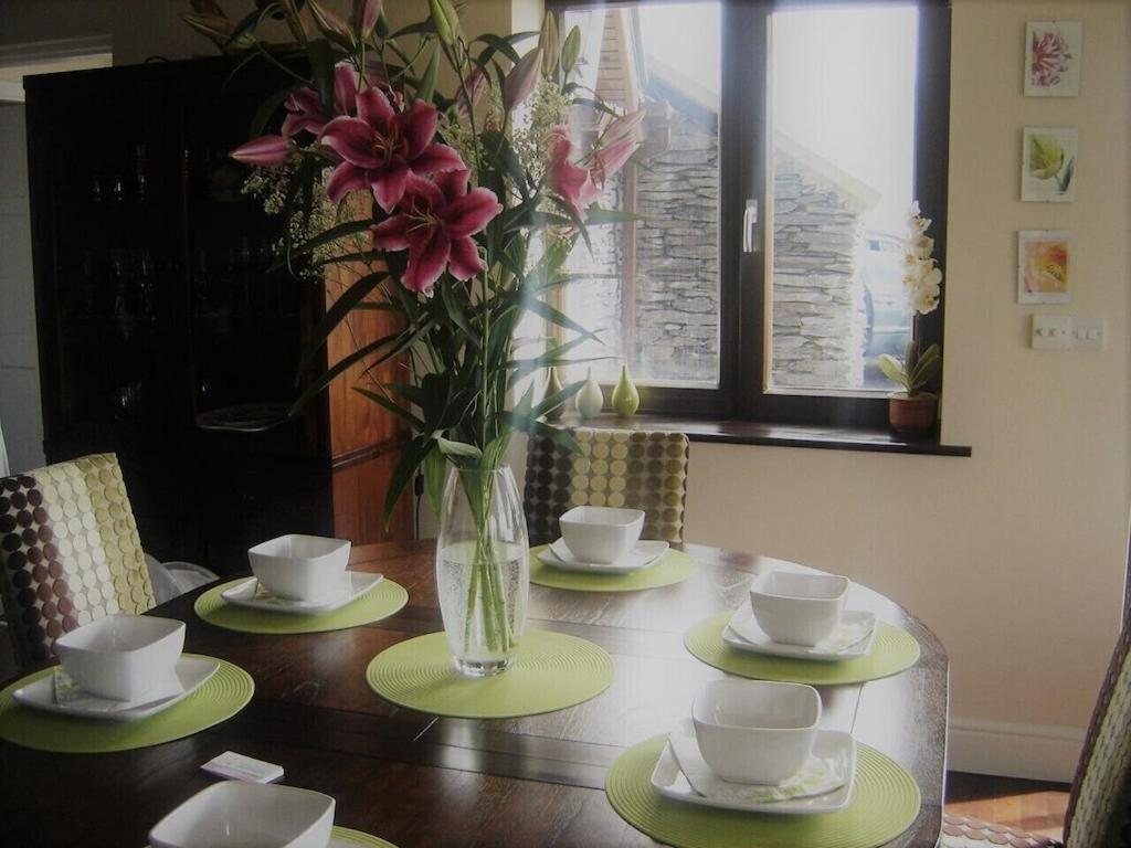 Fuchsia Lodge - New Luxury 5* Beachside Lodge With Sauna - 4 Beds Ensuite - Spectacular Location Waterville Exterior photo