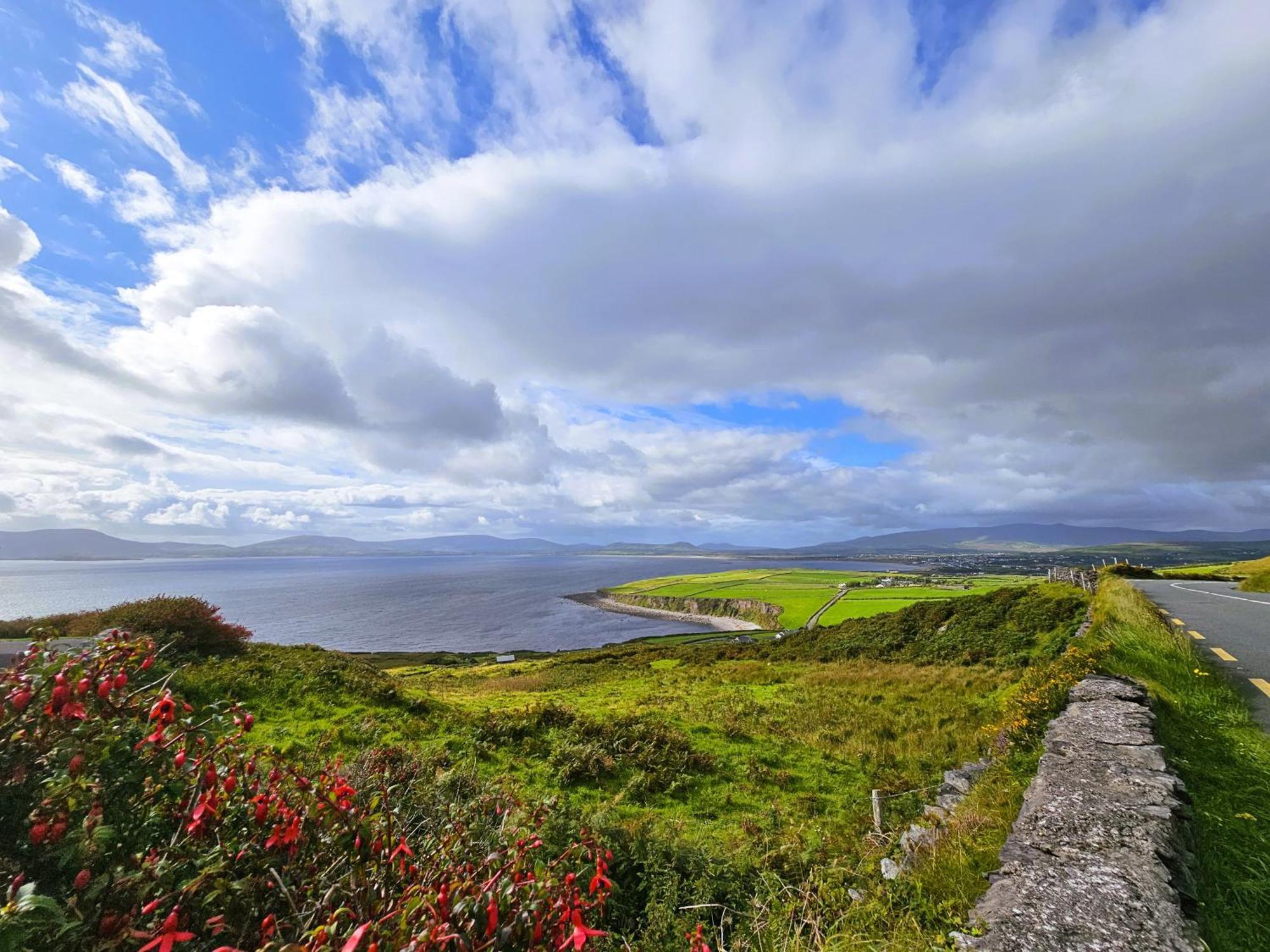 Fuchsia Lodge - New Luxury 5* Beachside Lodge With Sauna - 4 Beds Ensuite - Spectacular Location Waterville Exterior photo